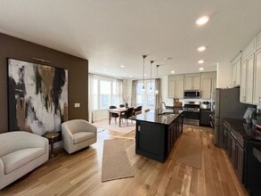 13360 Olive St in Thornton, CO - Foto de edificio - Building Photo