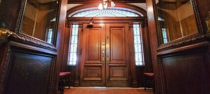 378 W Church St, Unit 1 in Elmira, NY - Building Photo - Building Photo