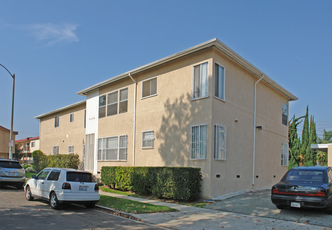 2824 S Corning St in Los Angeles, CA - Building Photo - Building Photo