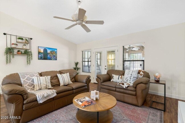 8742 E San Daniel Dr in Scottsdale, AZ - Building Photo - Building Photo
