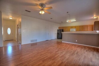 2012 Tierra Del Oso Pl NW in Albuquerque, NM - Building Photo - Building Photo