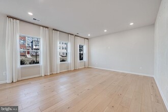 9500 Barnes Lp in Manassas, VA - Building Photo - Building Photo