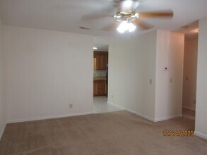 251 Rast St in Sumter, SC - Foto de edificio - Building Photo