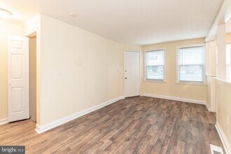 5424 Belle Vista Ave-Unit -1 in Baltimore, MD - Building Photo - Building Photo