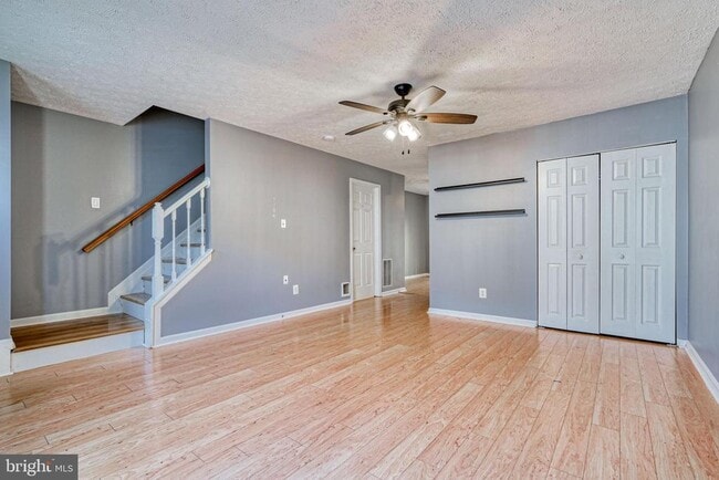 property at 507 Park Manor Cir