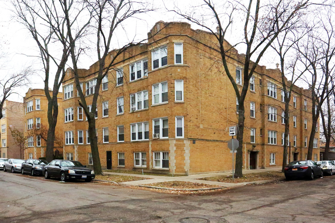 4431-4447 N Lawndale Ave in Chicago, IL - Building Photo