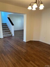 518 Golden Leaf Ct in Lake St. Louis, MO - Building Photo - Building Photo