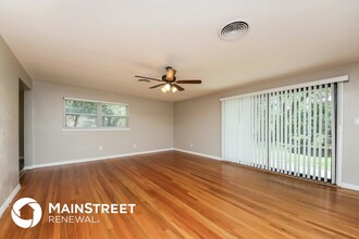 5311 Ridgeway Dr in Orlando, FL - Building Photo - Building Photo