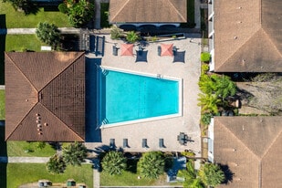 Goldelm at Valencian in Kissimmee, FL - Building Photo