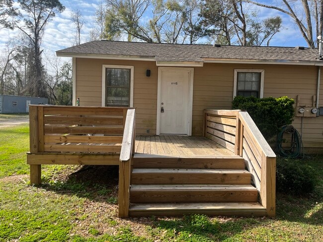 6740 Apalachee Pky, Unit B in Tallahassee, FL - Building Photo - Building Photo