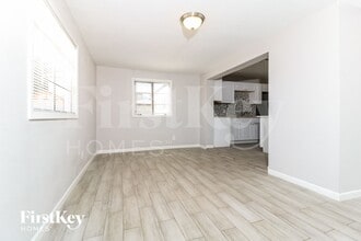 2735 W Royal Palm Rd in Phoenix, AZ - Building Photo - Building Photo