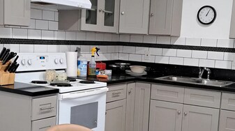 13018 Gramercy Pl in Gardena, CA - Building Photo