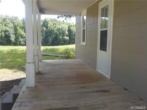 17201 Maxey Ln in Amelia Court House, VA - Building Photo - Building Photo