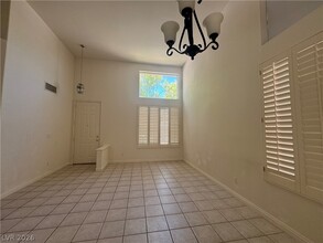 2235 Le Conte Ave in Henderson, NV - Building Photo - Building Photo