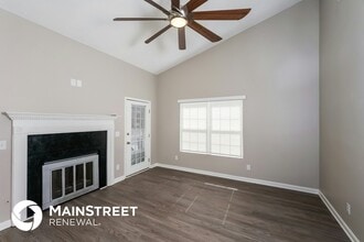 298 S Shore Dr in Shepherdsville, KY - Building Photo - Building Photo