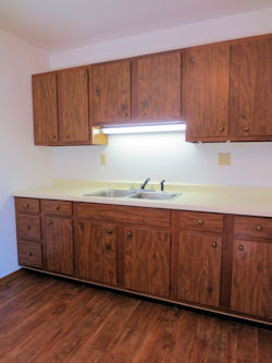 300 Ashland St, Unit 4 in Phillips, WI - Building Photo - Building Photo
