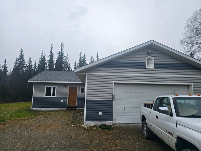 property at 1203 Paige Ave