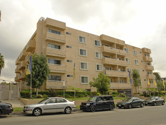 Sunset Detroit Plaza in Los Angeles, CA - Building Photo - Building Photo