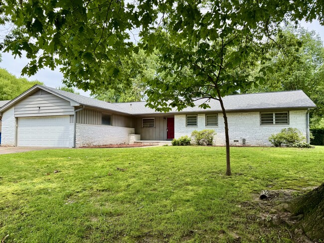 property at 5143 S Richmond Ave