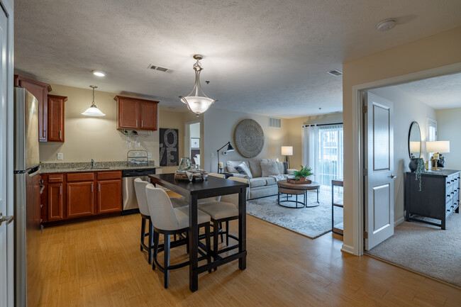 French Mill Apartments in Cuyahoga Falls, OH - Foto de edificio - Interior Photo