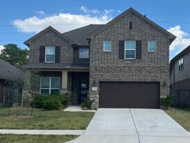 7911 Virginia Dr in Richmond, TX - Building Photo
