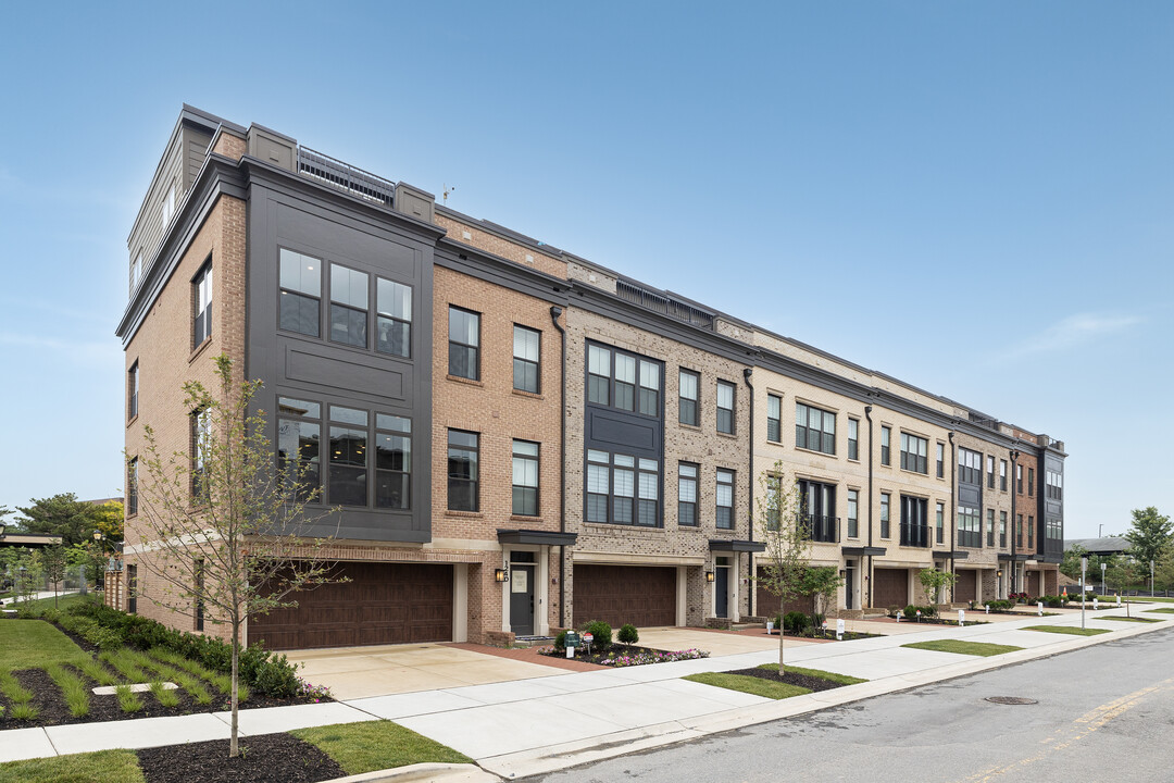 Northside at Park Potomac in Potomac, MD - Foto de edificio