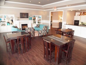 Landings @ Beckett Ridge in West Chester, OH - Building Photo - Building Photo