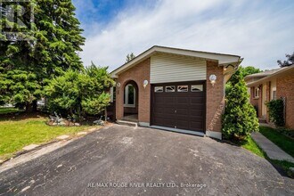 3 Swanston Crescent in Ajax, ON - Building Photo - Building Photo