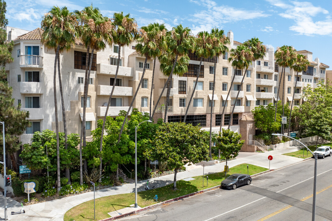 Villa Adobe Apartments in Los Angeles, CA - Foto de edificio