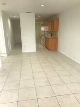 7920 Grand Canal Dr in Miami, FL - Building Photo - Building Photo