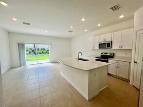 3019 Novara Ln in Bradenton, FL - Building Photo - Building Photo