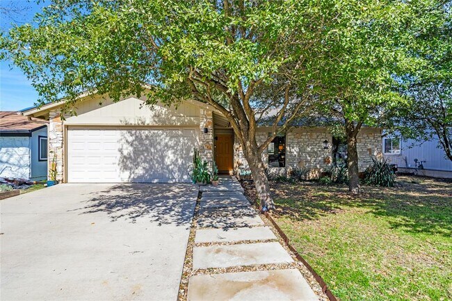 property at 1516 Turtle Creek Blvd