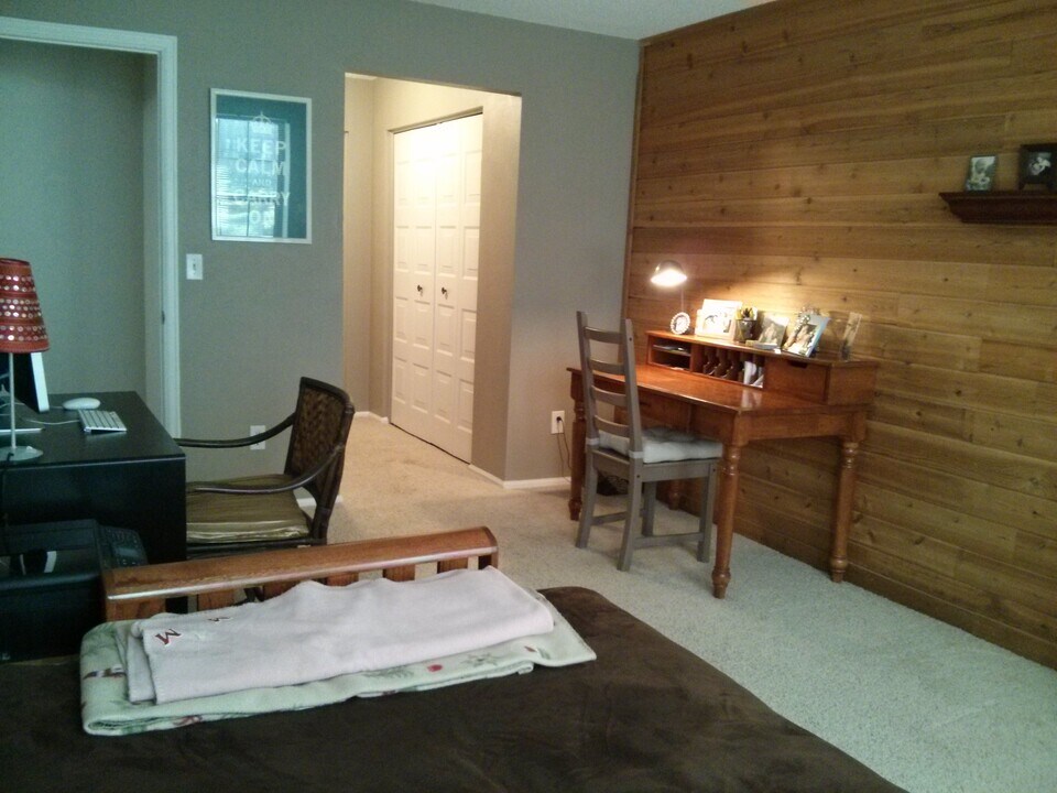 10930 W Florida Ave, Unit 601 in Lakewood, CO - Foto de edificio