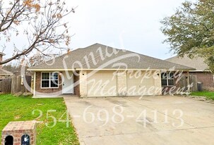 804 Carla Kay Dr in Belton, TX - Building Photo