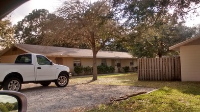 Port Orange 7-Plex in Port Orange, FL - Building Photo - Building Photo