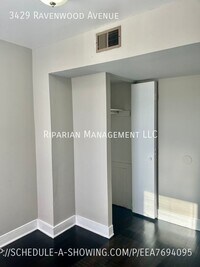 3429 Ravenwood Ave photo'