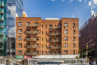 119-125 7th Ave in New York, NY - Building Photo - Building Photo