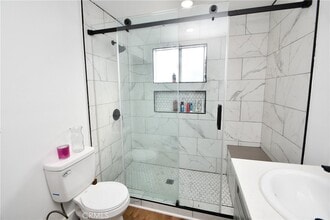 4028 160th St, Unit deluxe in Lawndale, CA - Building Photo - Building Photo