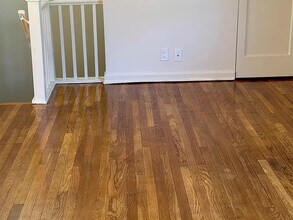 90 Marilyn Pl in Clifton, NJ - Building Photo - Building Photo