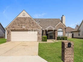 19809 E 38th Pl S in Broken Arrow, OK - Building Photo