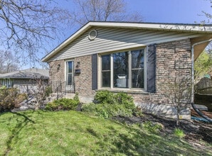 319 Albert St in Woodstock, ON - Building Photo - Building Photo