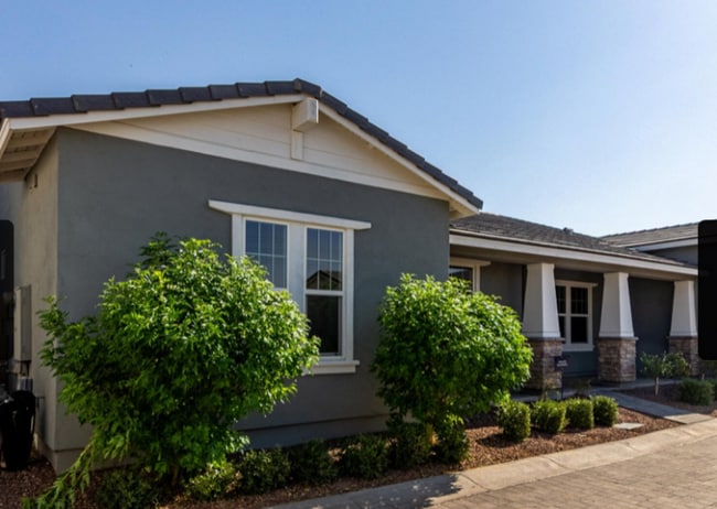 17233 W Dartmouth St in Surprise, AZ - Building Photo - Building Photo