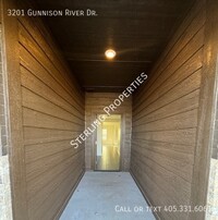 3201 Gunnison River Dr in Yukon, OK - Foto de edificio - Building Photo