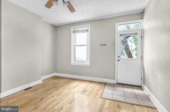 2417 E Norris St in Philadelphia, PA - Building Photo - Building Photo