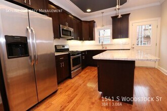 1541 S Woodstock St in Philadelphia, PA - Building Photo - Building Photo