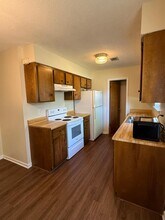 802 Wildwood Dr in Hinesville, GA - Building Photo - Building Photo