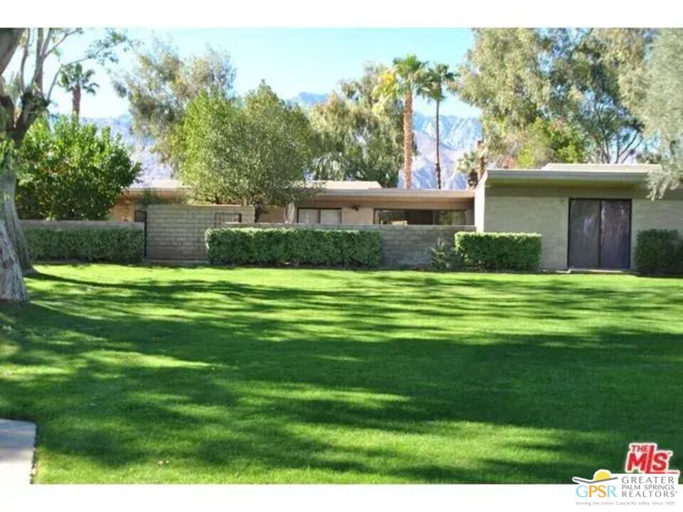 1751 E Sandalwood Dr in Palm Springs, CA - Building Photo