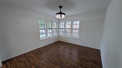 2005 Peakwood Dr in Garland, TX - Building Photo - Building Photo