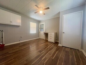 905 Kirk St in Taylor, TX - Building Photo - Building Photo