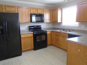 4272 Round Stone Trl in Snellville, GA - Building Photo - Building Photo